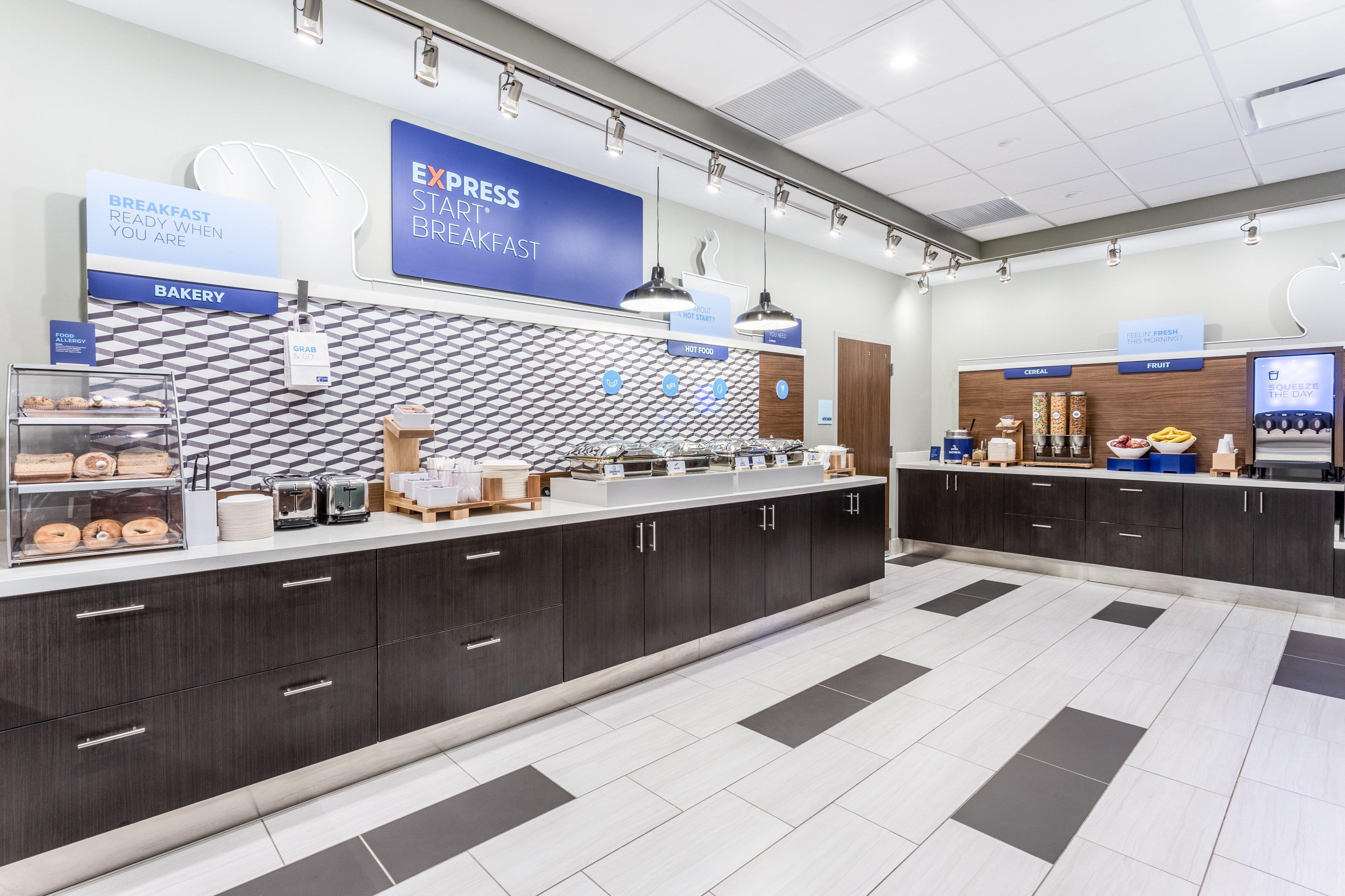 Holiday Inn Express & Suites - Springfield North By Ihg Exterior foto