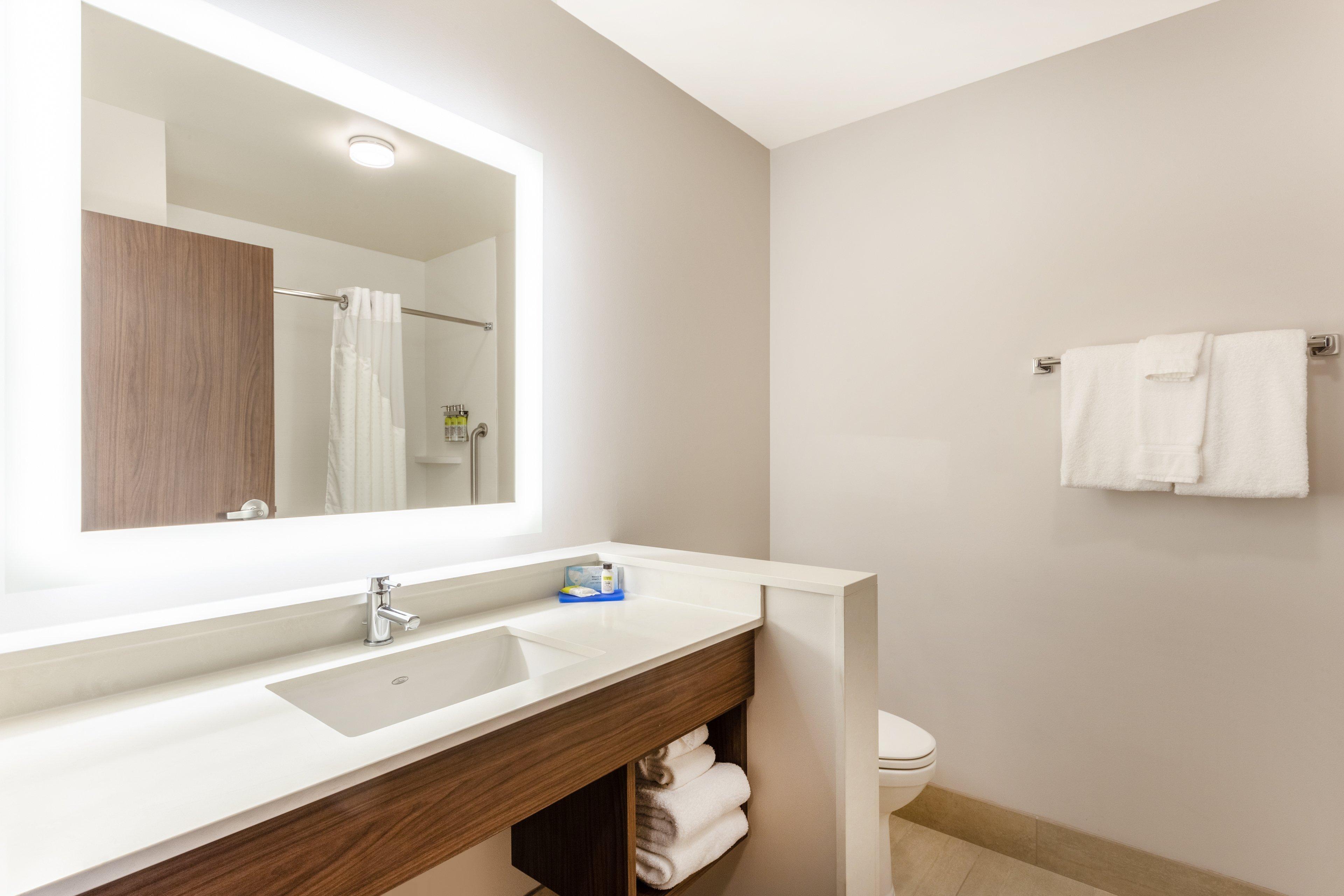 Holiday Inn Express & Suites - Springfield North By Ihg Exterior foto
